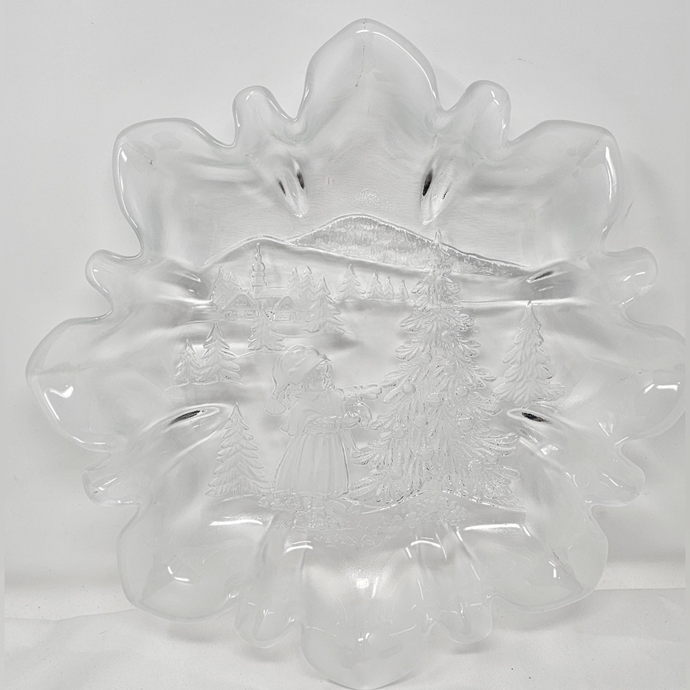 Mikasa Glass Frosted Plate Candy Cookie Dish Serving Platter Christmas Scene 13"
